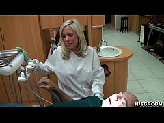 Сперма у голых телок на лице
