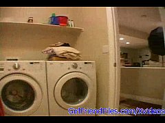 Отсос в школьном туалете туалете